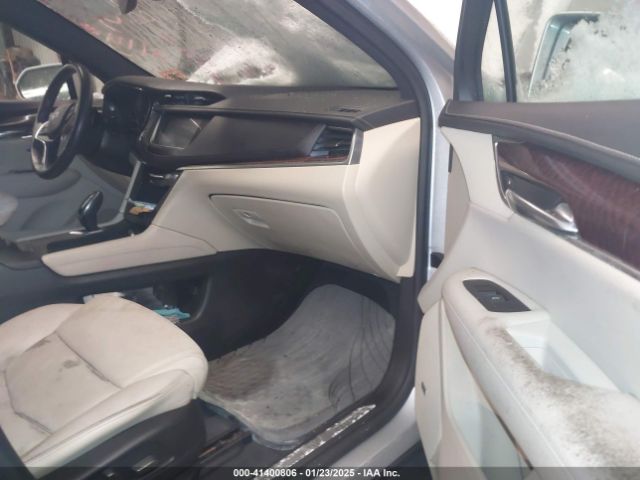 1GYKNCRS6JZ152470 Cadillac XT5 LUXURY