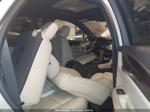 1GYKNCRS6JZ152470 Cadillac XT5 LUXURY