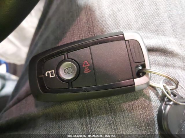 MAJ3P1TE2JC247628 Ford Ecosport Se