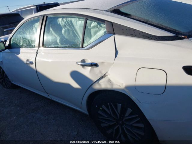 1N4BL4DW5SN352587 Nissan Altima Sv Awd