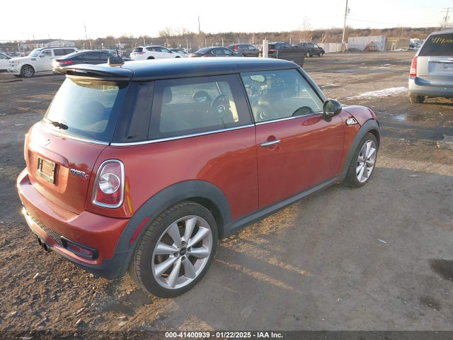 2012 MINI COOPER S WMWSV3C56CTY18853 Photo 3