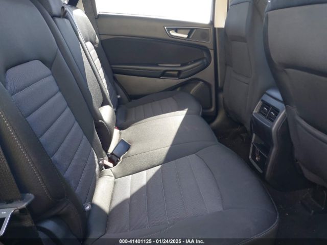 2FMPK3G92KBC51212 Ford EDGE SE