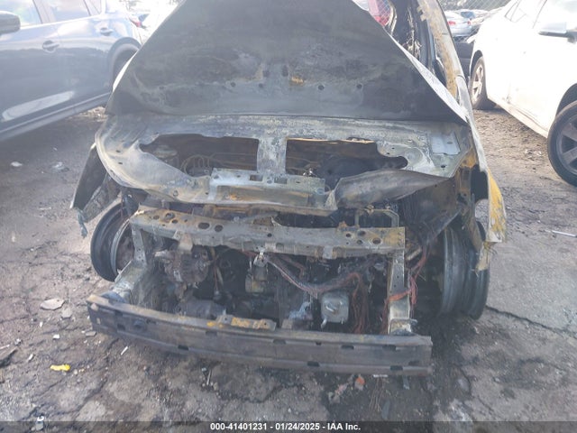 3N1CE2CP3FL363068 Nissan Versa Note S (sr)/s Plus/sl/sr/sv
