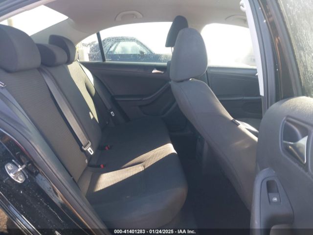 3VW167AJ4GM242457 Volkswagen Jetta 1.4t S