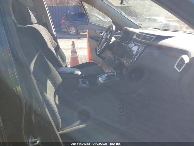 5N1AT2MTXGC911470 Nissan ROGUE SV