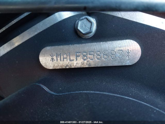 2015 HARLEY-DAVIDSON FLHTCUTG 1HD1MAL14FB858683 Photo 9