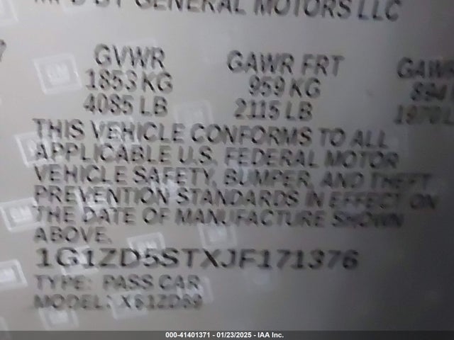 1G1ZD5STXJF171376 Chevrolet MALIBU LT