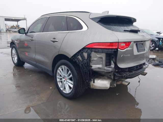2018 JAGUAR F-PACE SADCK2FX1JA269390 Photo 2