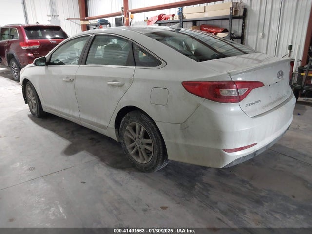 Hyundai SONATA SE 2016 5NPE24AF1GH319138 Image 3