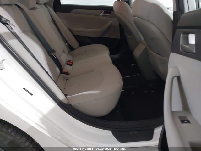 Hyundai SONATA SE 2016 5NPE24AF1GH319138 Image 8