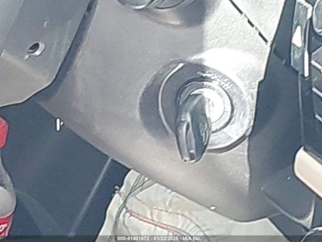5YFBPRHE3FP256642 Toyota Corolla Le Eco Plus