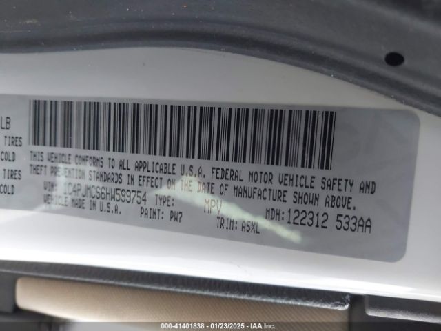 1C4PJMCS6HW599754 Jeep Cherokee Latitude 4x4
