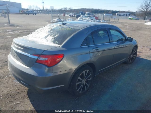 2013 CHRYSLER 200 1C3CCBCG1DN654916 Photo 3