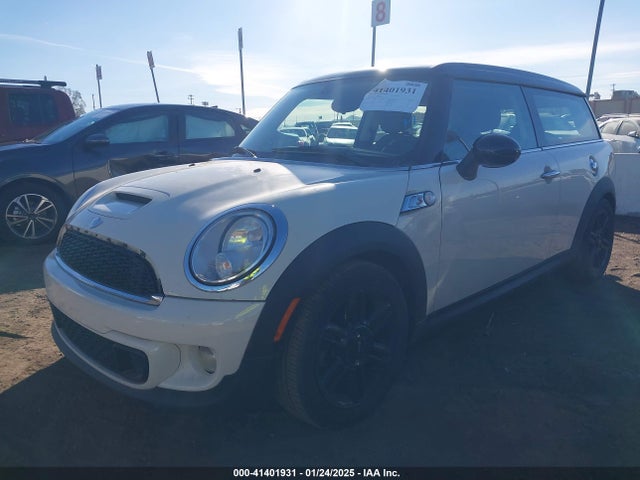 2013 MINI CLUBMAN WMWZG3C58DTY39956 Photo 1