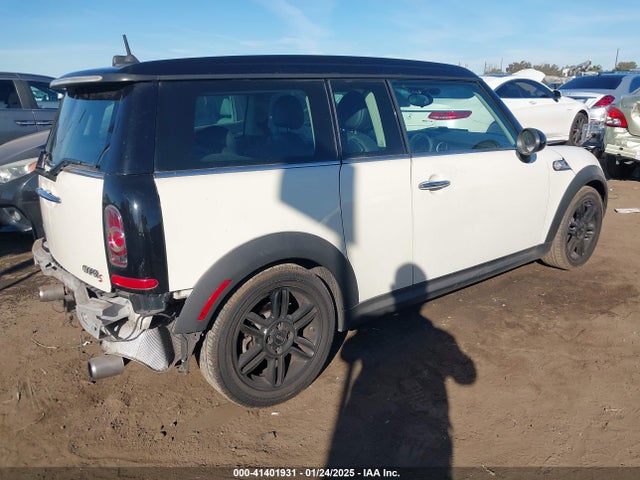 2013 MINI CLUBMAN WMWZG3C58DTY39956 Photo 3