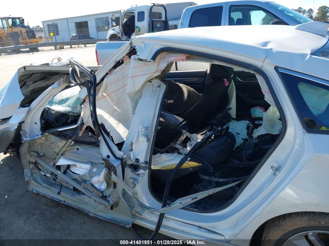 1HGCV1F19LA064171 Honda ACCORD LX
