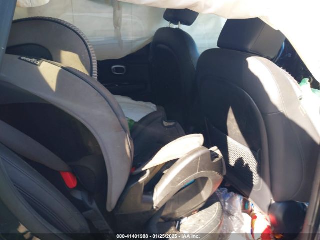 KNDJX3A53G7259837 KIA Soul !