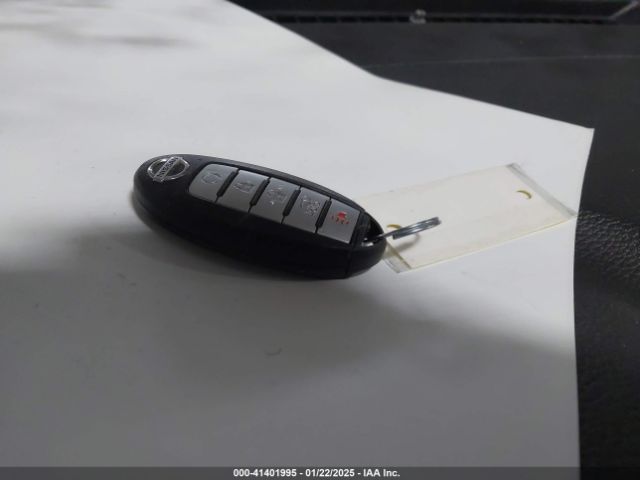 KNMAT2MTXKP509048 Nissan ROGUE SV