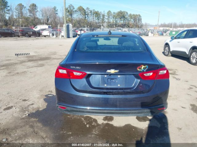 1G1ZC5ST5HF263220 Chevrolet Malibu 1fl