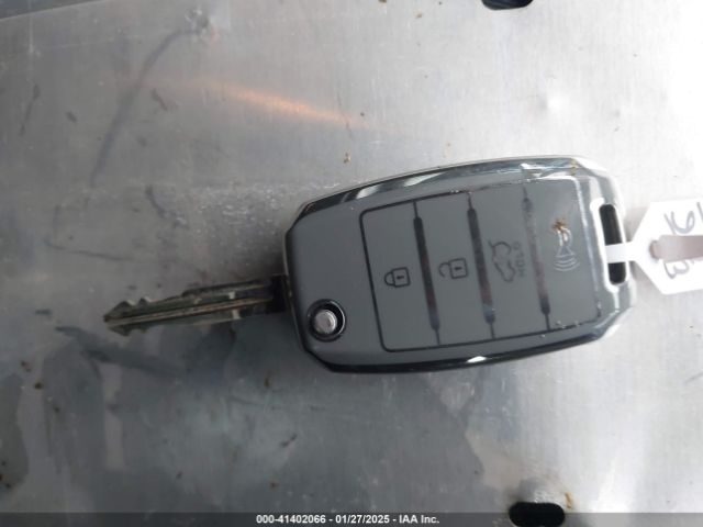 KNAFK4A65G5554482 KIA FORTE LX