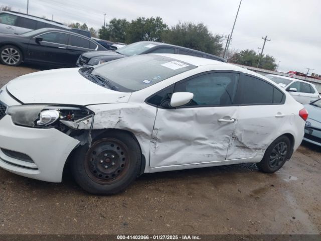 KNAFK4A65G5554482 KIA FORTE LX
