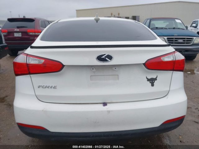 KNAFK4A65G5554482 KIA FORTE LX