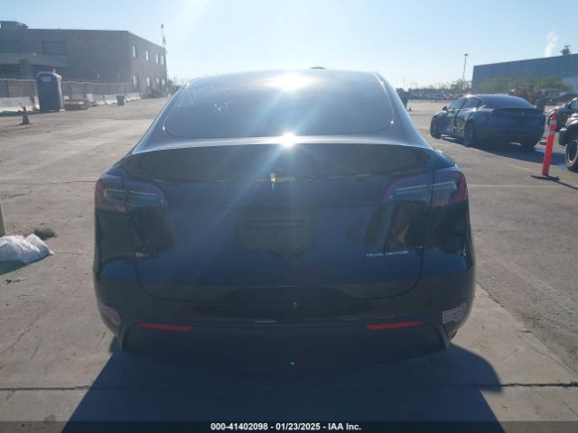 7SAYGAEE7RF014424 Tesla Model Y Long Range Dual Motor All-wheel Drive