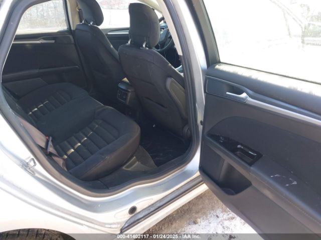 3FA6P0H79ER104930 Ford FUSION SE
