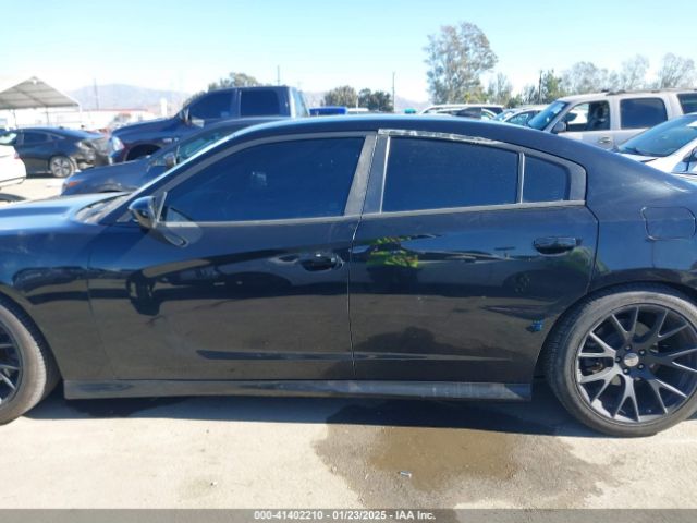 2C3CDXHG9JH281387 Dodge Charger Sxt Plus Rwd