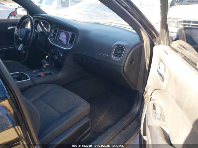 2C3CDXHG9JH281387 Dodge Charger Sxt Plus Rwd