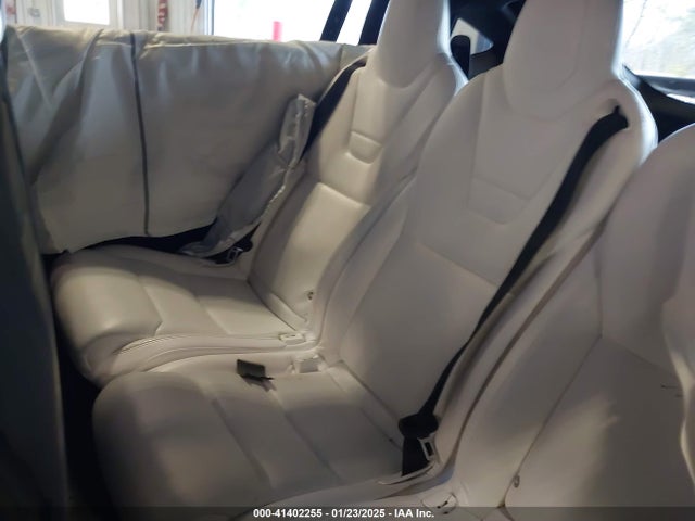 2016 TESLA MODEL X 5YJXCAE45GF003673 Photo 7