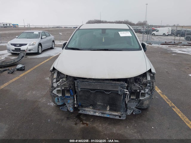 Chrysler Pacifica Touring 2017 2C4RC1DG3HR578817 Image 13