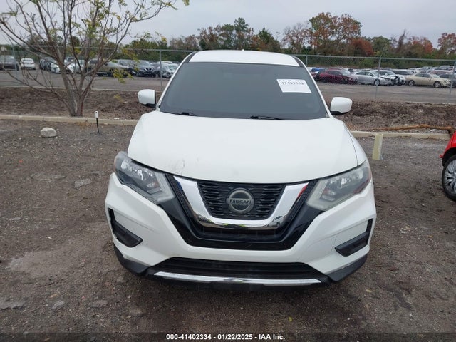 Nissan ROGUE S 2018 5N1AT2MT0JC720423 Image 13