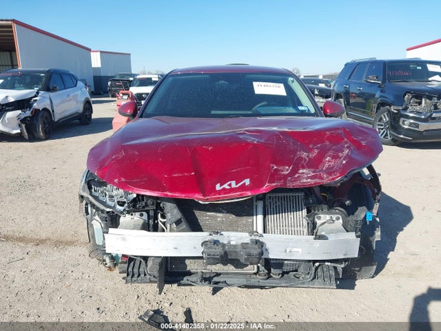5XXG14J25NG103973 KIA K5 LXS
