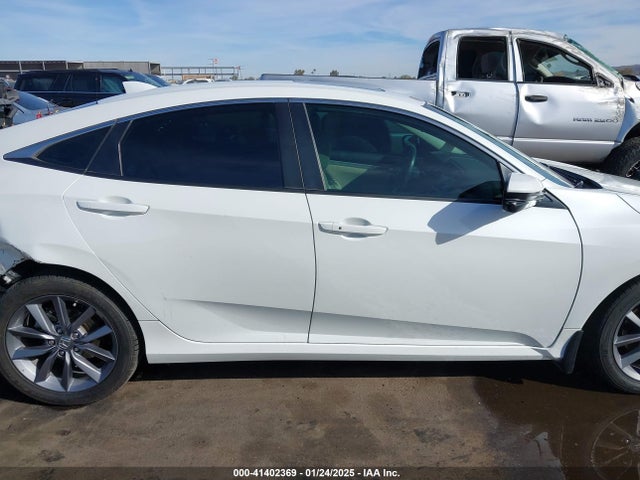 Honda CIVIC EX 2019 19XFC1F37KE017929 Image 13