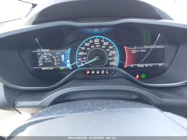 1FADP5AU2HL118689 Ford C-max Hybrid Se