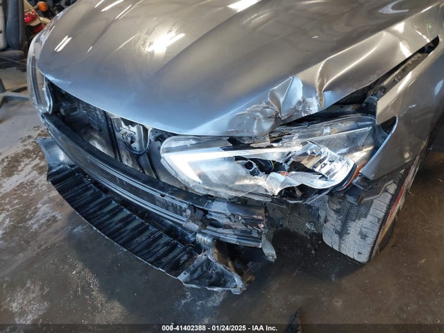 3N1AB7AP5GY335891 Nissan 2016