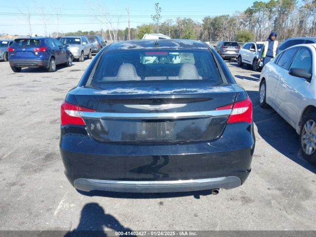 1C3CCBAB0EN168459 Chrysler 200 LX