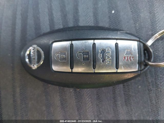 3N1AB7AP8HY220400 Nissan SENTRA SV