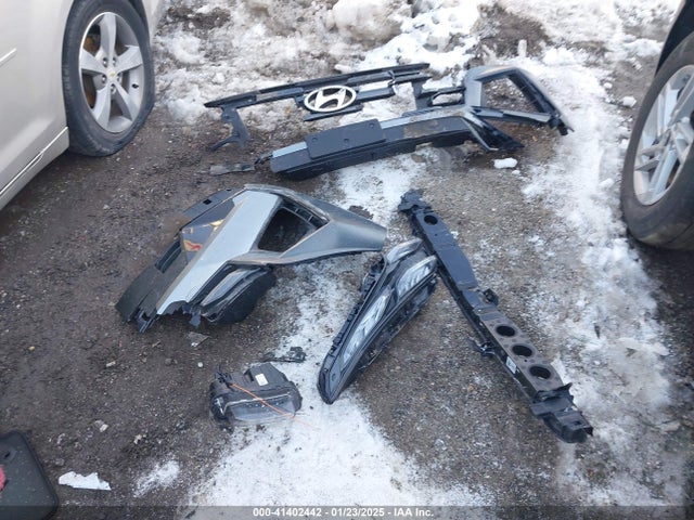 5NMJACDE9SH489400 Hyundai TUCSON SE