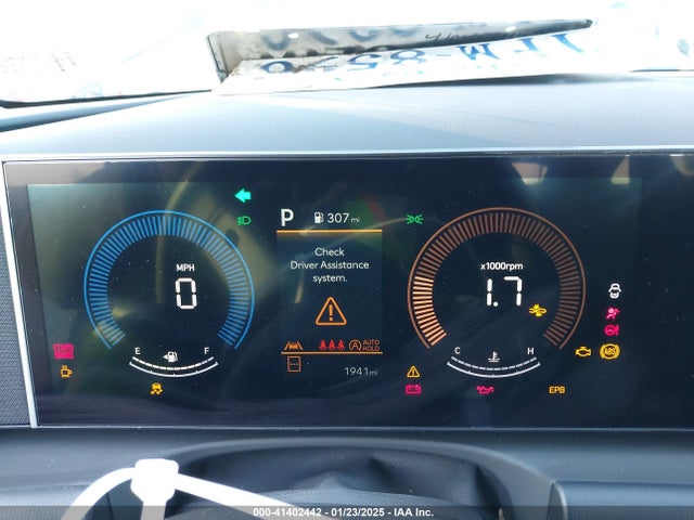 5NMJACDE9SH489400 Hyundai TUCSON SE