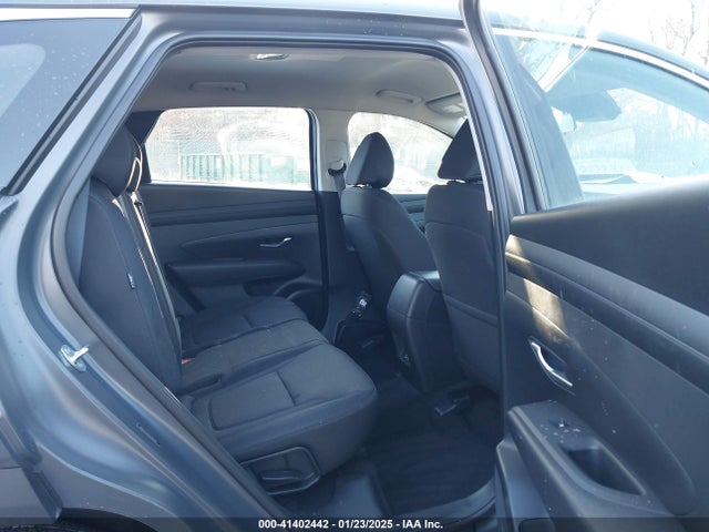 5NMJACDE9SH489400 Hyundai TUCSON SE