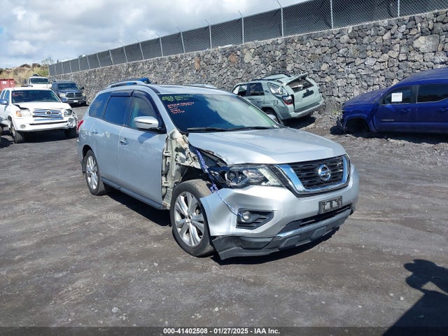 5N1DR2MM6JC637969 Nissan Pathfinder Sl