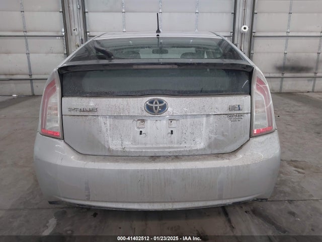 Toyota Prius Two 2014 JTDKN3DU2E1760196 Image 16