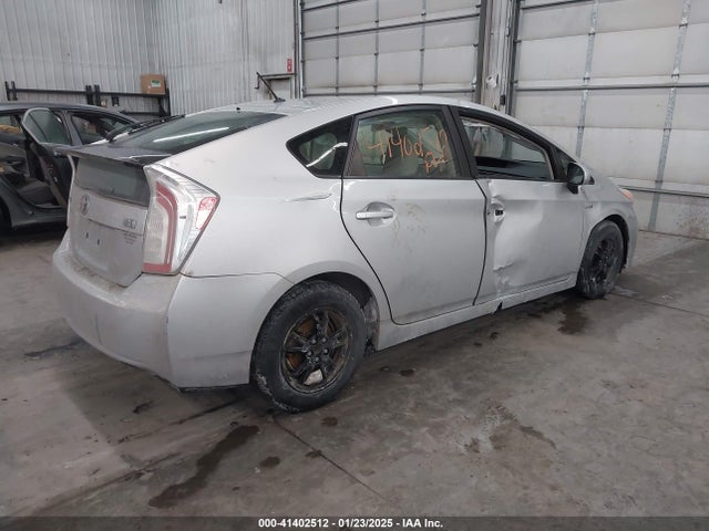 Toyota Prius Two 2014 JTDKN3DU2E1760196 Image 4