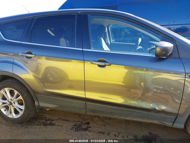 Ford ESCAPE SE 2017 1FMCU0GDXHUD20212 Image 13