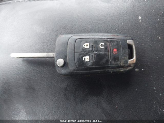 2GNALCEK5H1528986 Chevrolet EQUINOX LT