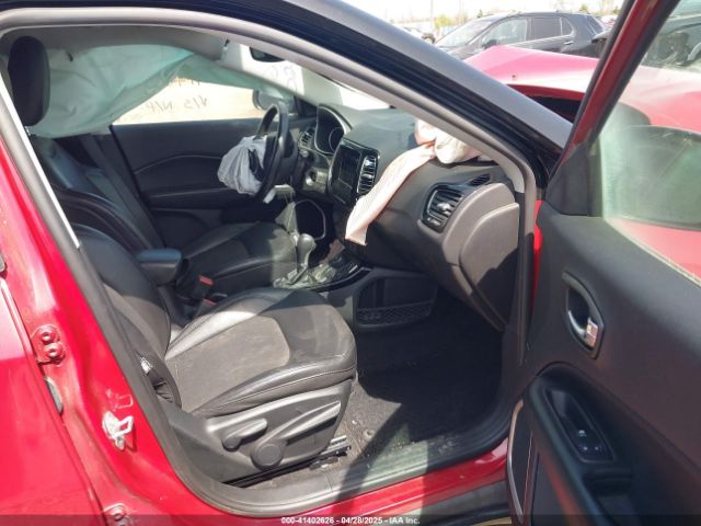 2019 JEEP COMPASS 3C4NJDBB3KT806607 Photo 4