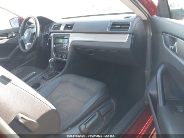 1VWAT7A34FC014548 Volkswagen Passat 1.8t Wolfsburg Edition