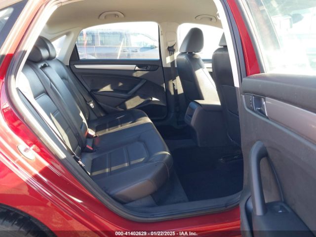 1VWAT7A34FC014548 Volkswagen Passat 1.8t Wolfsburg Edition